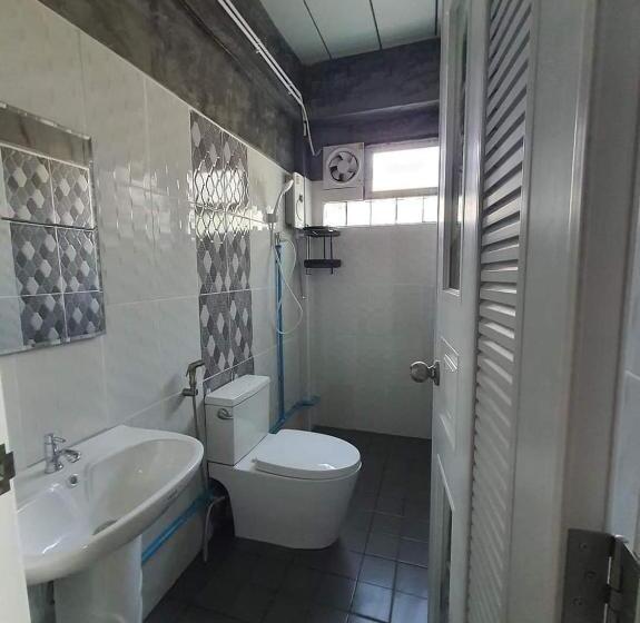 标准间, ฮามีนาเม็ง