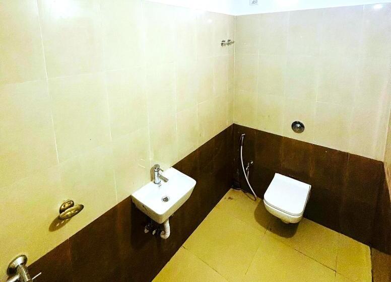 豪华房间, Dittu Holiday Inn Puri   Perfect Location And Comfortable Room