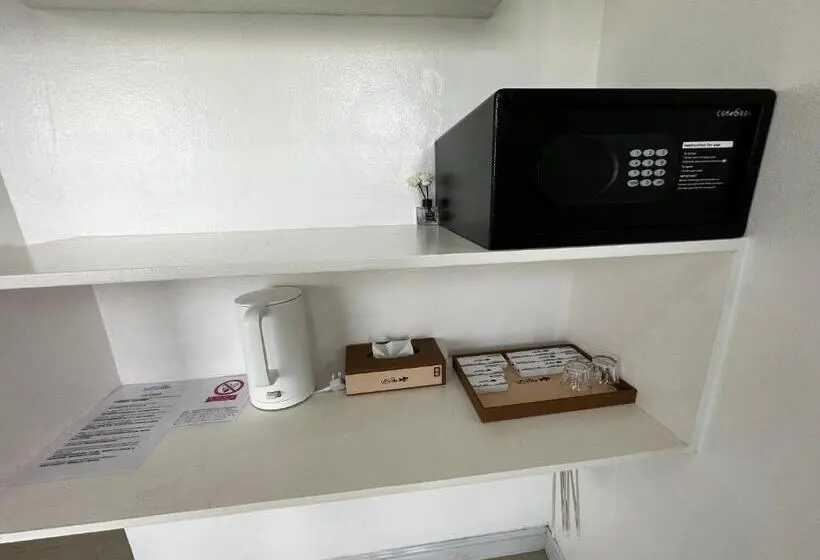 オーシャンビュースタンダードルーム, Luckytito Anilao Resort