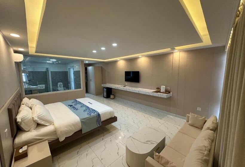 חדר דלוקס, Luckytito Anilao Resort