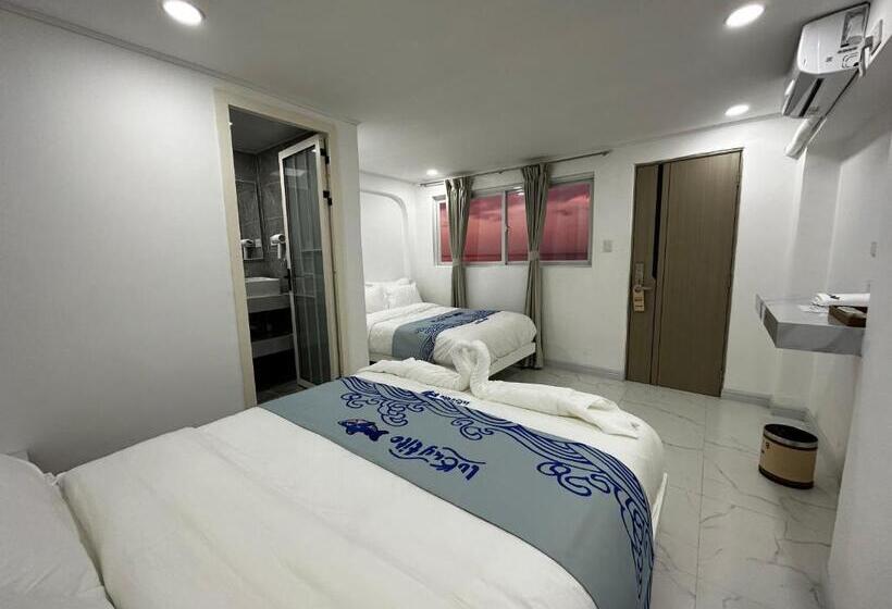 חדר סטנדרט נוף לים, Luckytito Anilao Resort