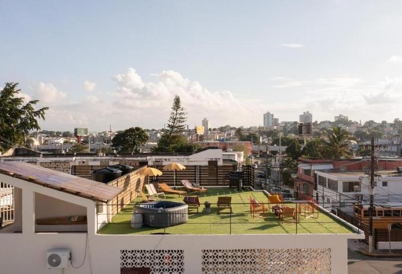 1 Bedroom Penthouse Apartment, Noa By Dw