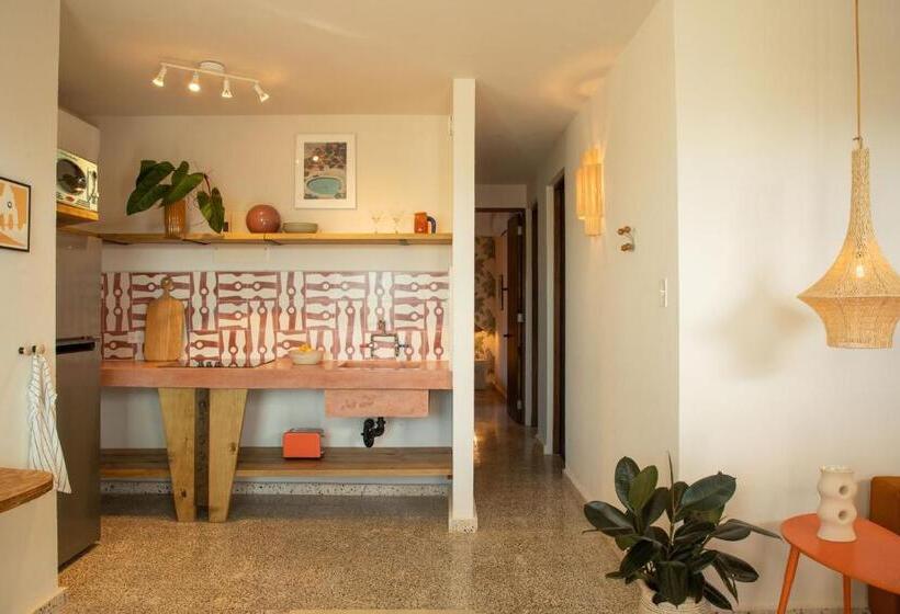 1 Bedroom Penthouse Apartment, Noa By Dw