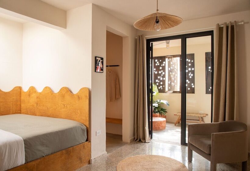 1 Bedroom Penthouse Apartment, Noa By Dw