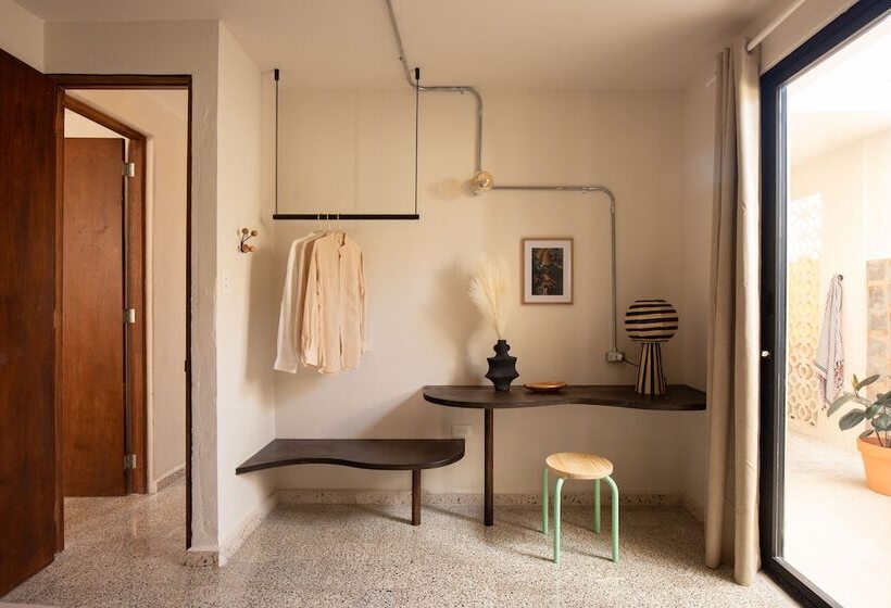 1 Bedroom Penthouse Apartment, Noa By Dw