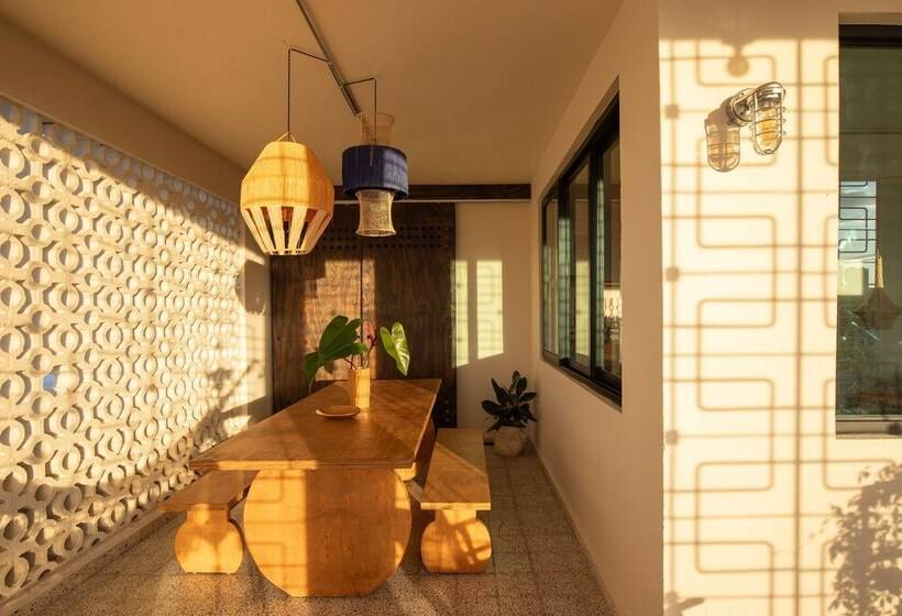 1 Bedroom Penthouse Apartment, Noa By Dw