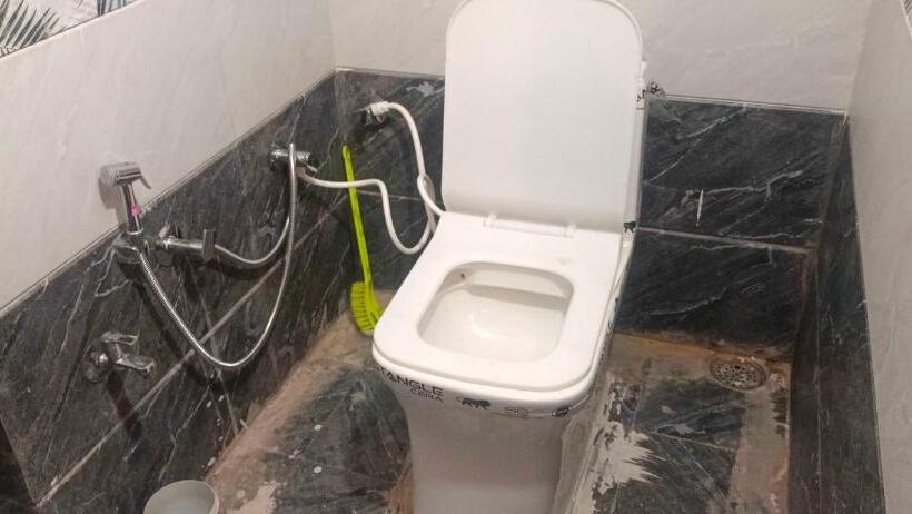 Трехместный Номер Классика, Spot On Hotel Bairi Love