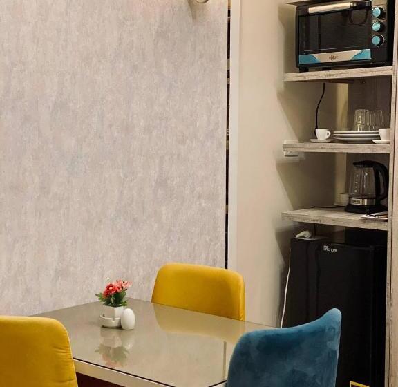 带城市景观的套间, Yacoubian Suites