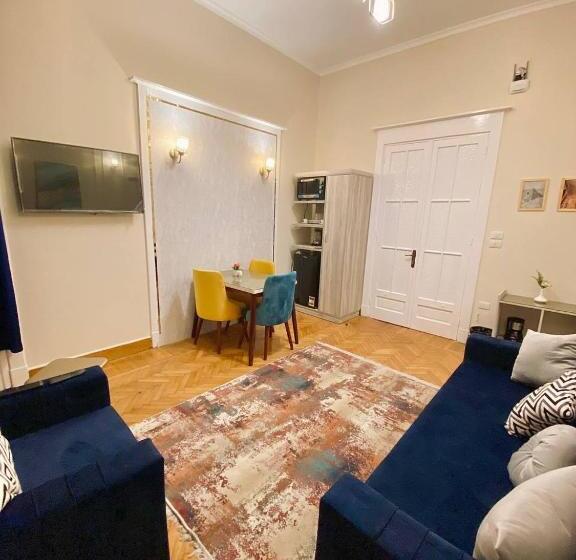 带城市景观的套间, Yacoubian Suites