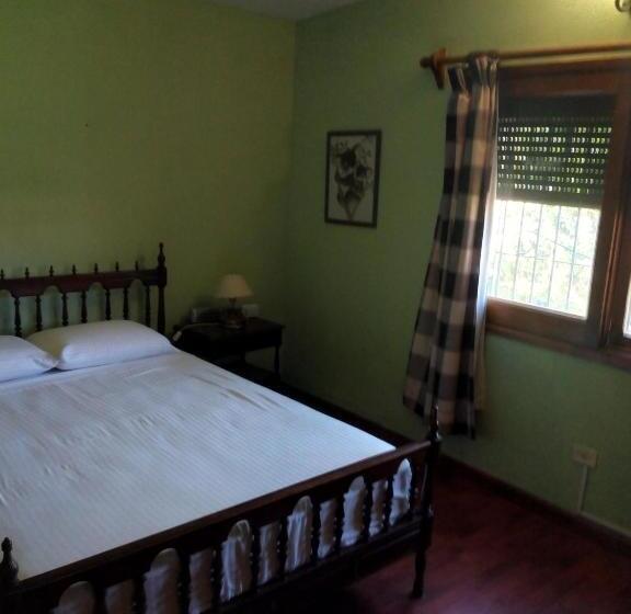 غرفة أساسية, Je Nous Casa