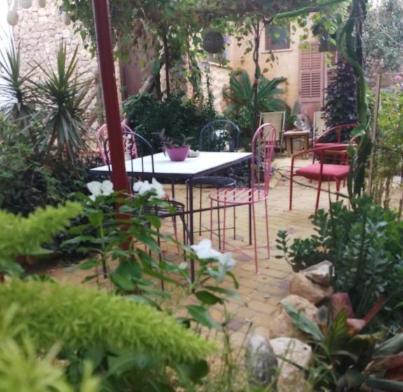 Номер Economy Индивидуальный, Mystery Garden Guest House