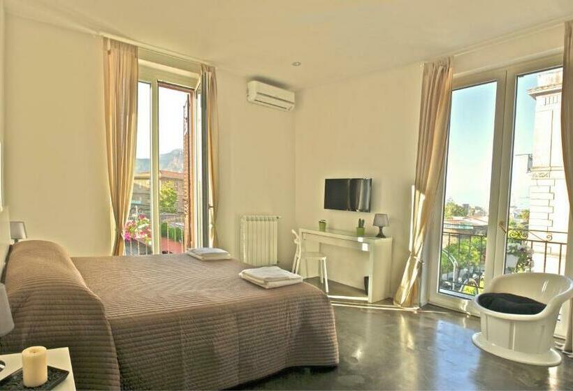 带阳台套房, Palermo Rooms