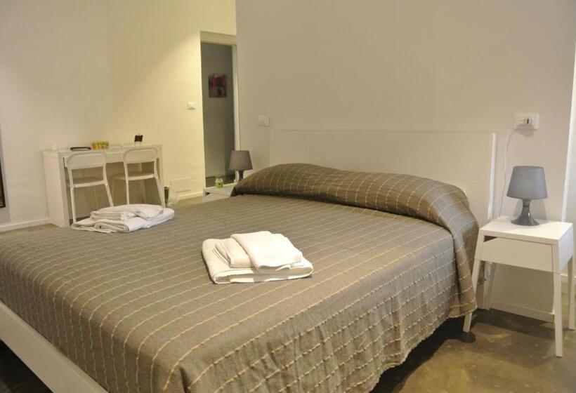 带阳台套房, Palermo Rooms