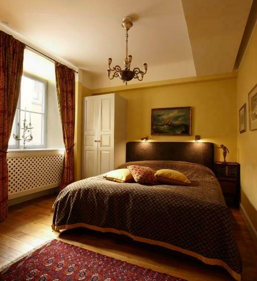 스탠다드 스튜디오, Victory Apartments