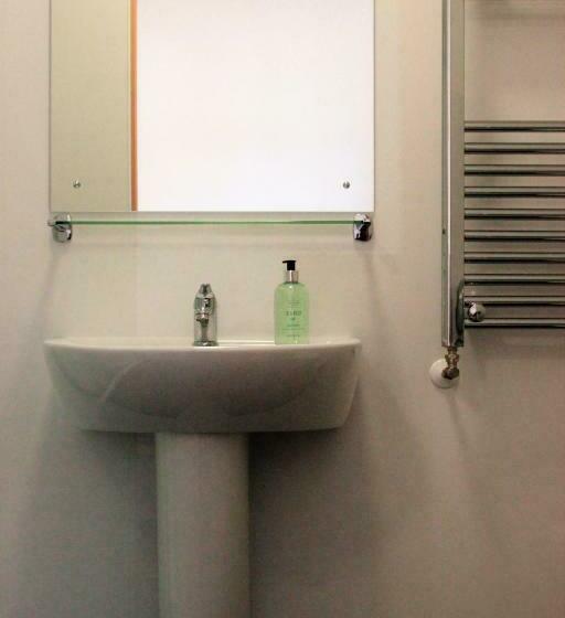 חדר סטנדרט עם מיטת קומתיים, Black Isle Bar & Rooms