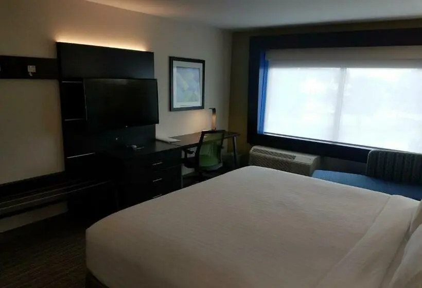 Standard-huone King-vuode, Holiday Inn Express & Suites Milledgeville By Ihg