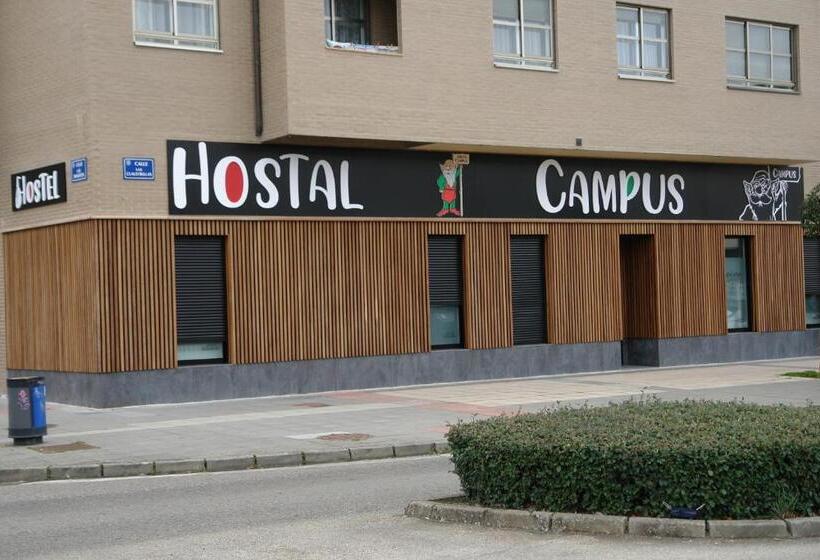 חדר סטנדרט לשלושה, Hostal Campus