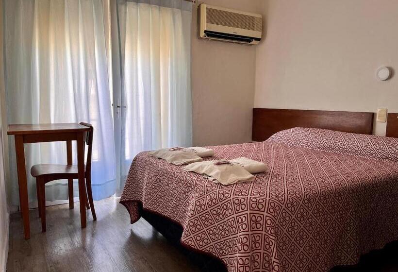 غرفة قياسية, Lobato