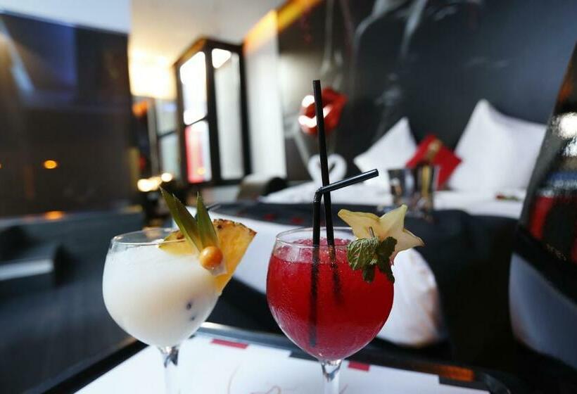 غرفة قياسية, Loob Madrid