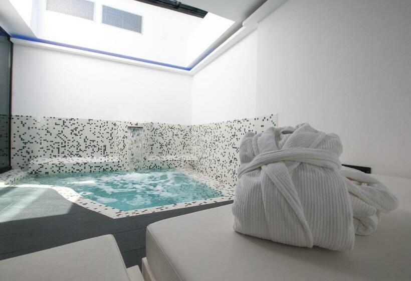 غرفة قياسية, Loob Madrid