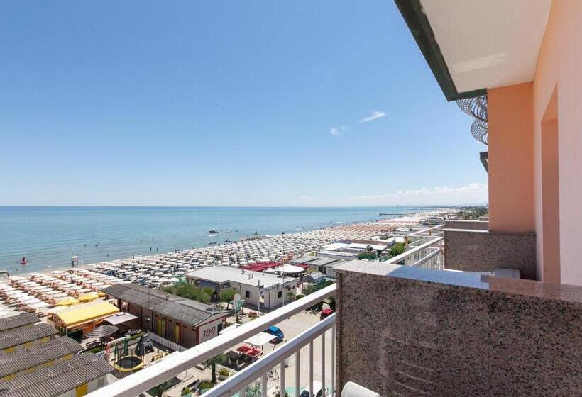 Quarto Familiar Vista Mar, Mayflower