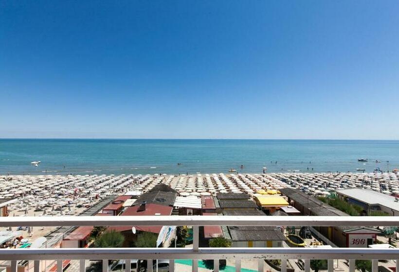 חדר סטנדרט נוף לים עם מרפסת, Mayflower