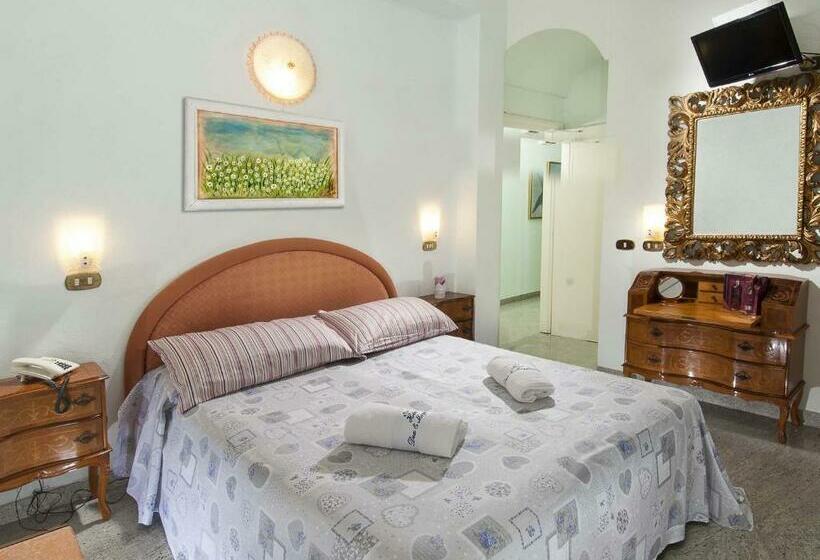 חדר סטנדרט נוף לים עם מרפסת, Mayflower