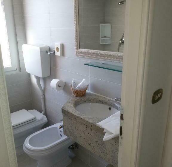 חדר סטנדרט נוף לים עם מרפסת, Mayflower