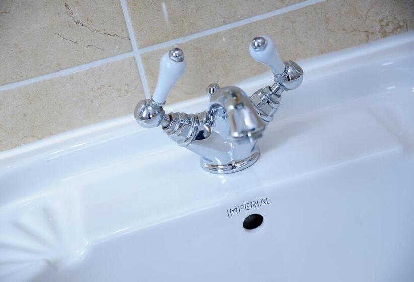 Номер Стандарт Боковой Вид на Море, Mevagissey Bay