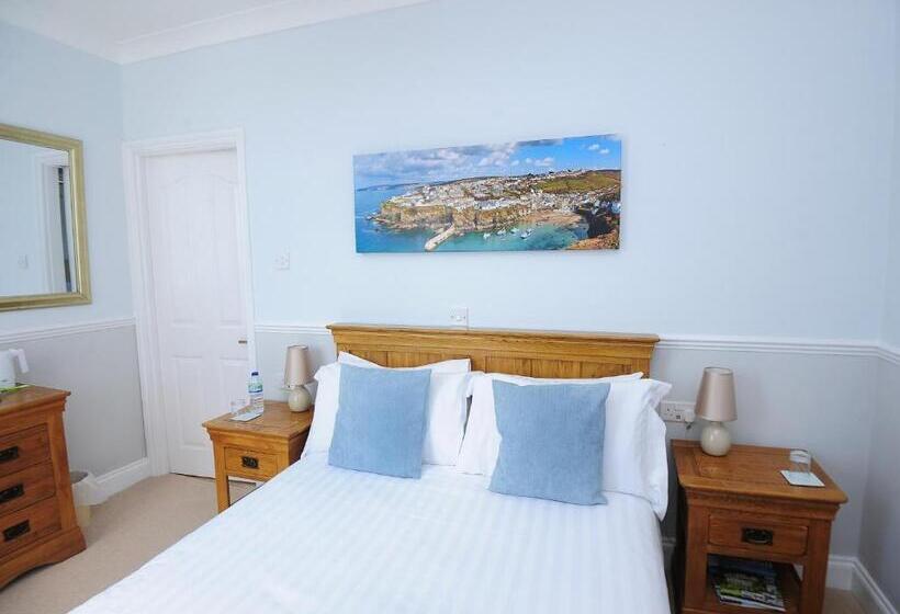 Номер Стандарт Боковой Вид на Море, Mevagissey Bay