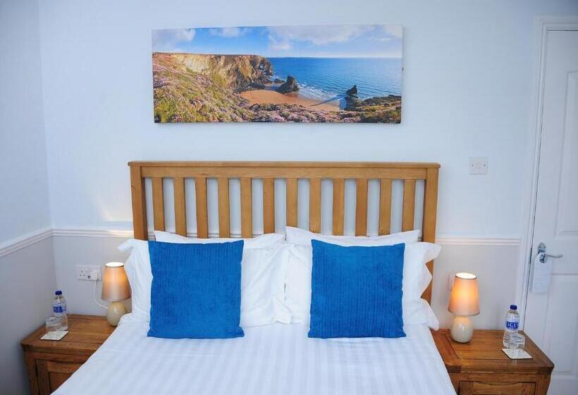 Номер Стандарт Вид на Сад, Mevagissey Bay