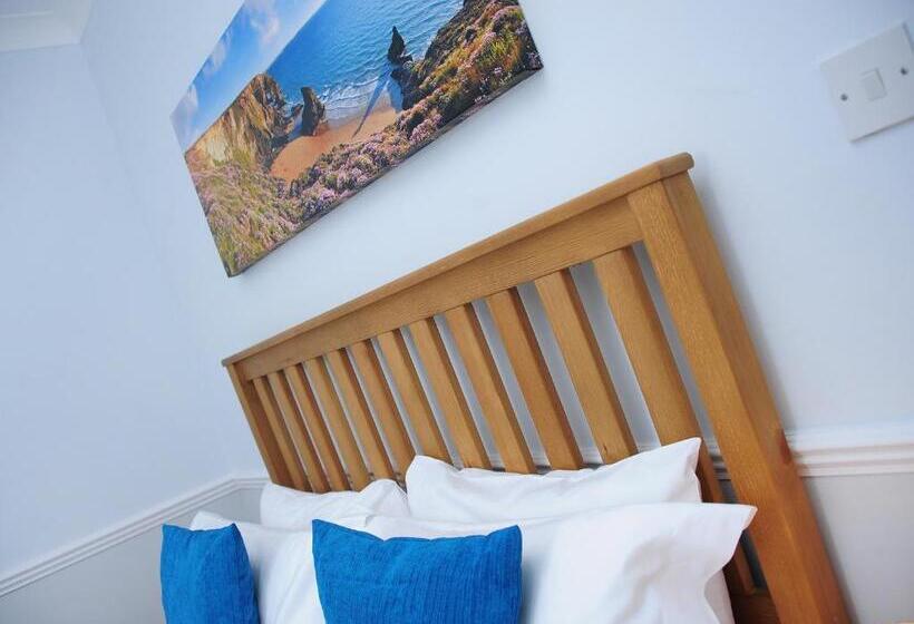 Номер Стандарт Вид на Сад, Mevagissey Bay