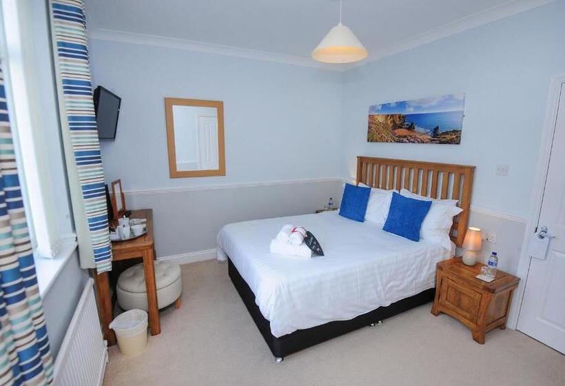 Номер Стандарт Вид на Сад, Mevagissey Bay