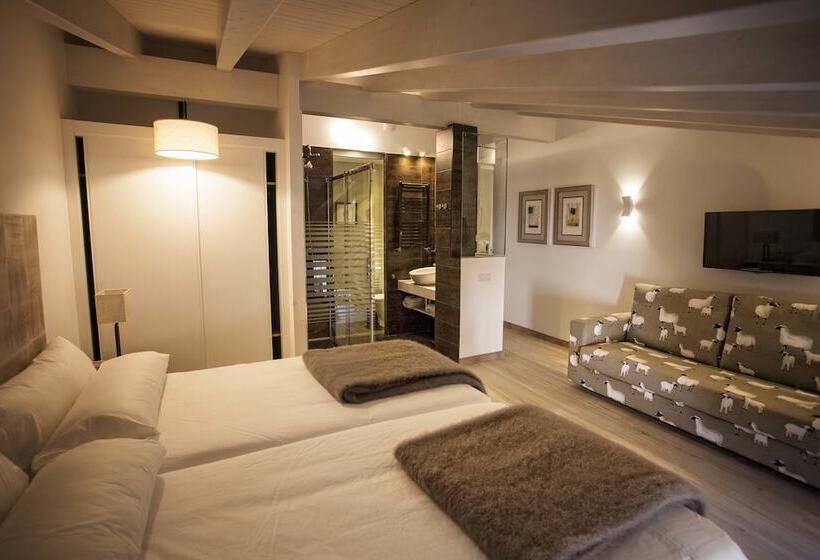 Habitación Superior, Pura Vida