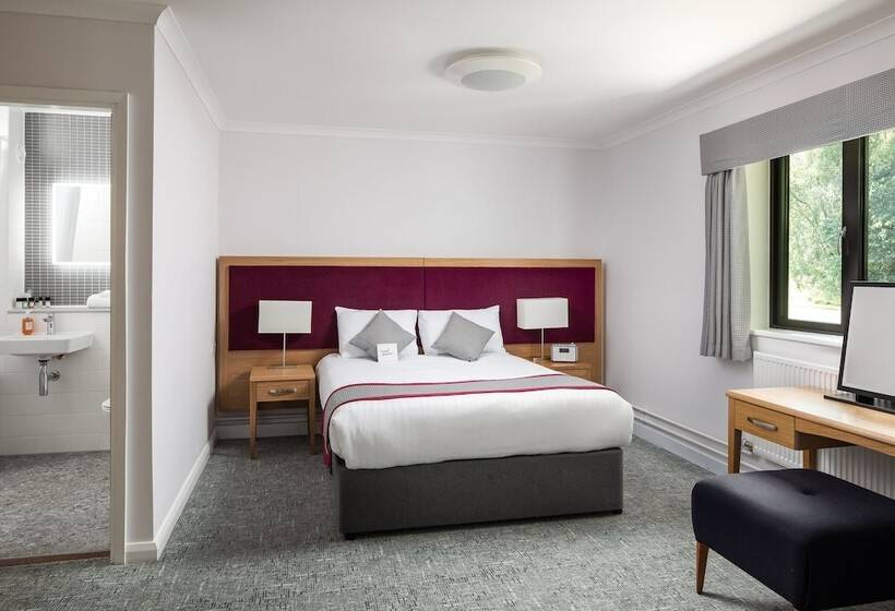 غرفة قياسية, Radcliffe   Warwick Conferences