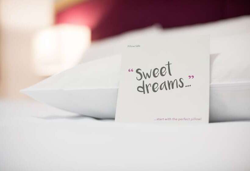 غرفة قياسية, Radcliffe   Warwick Conferences