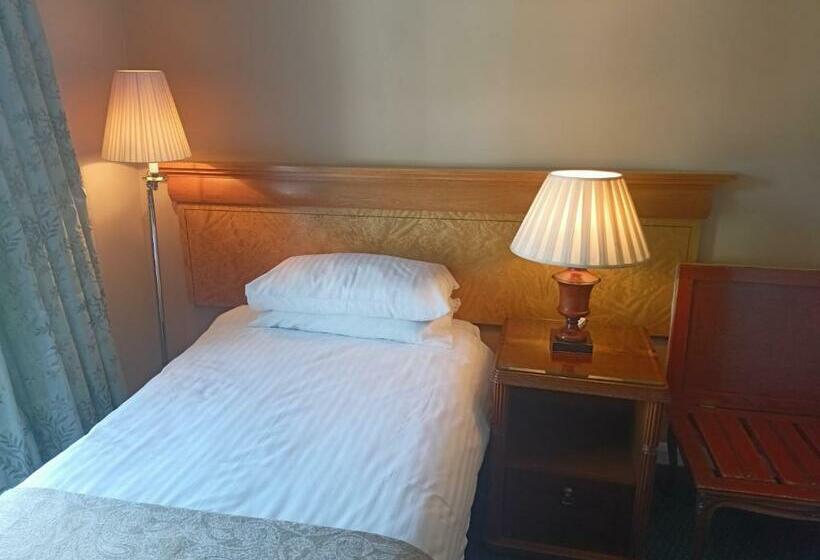 חדר סטנדרט יחיד, Sergul