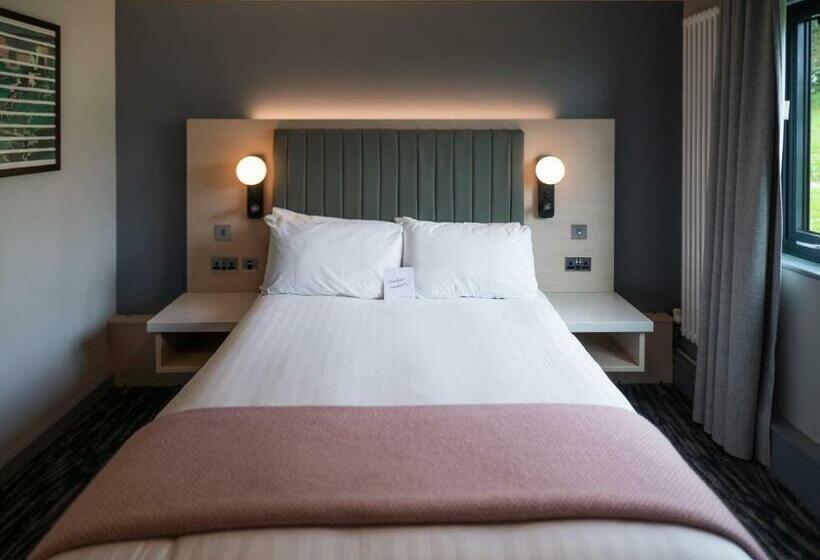 غرفة قياسية, Radcliffe   Warwick Conferences