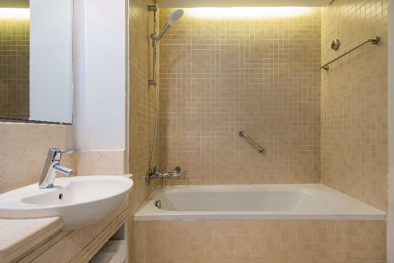 غرفة سوبيريور مطلة على حمام السباحة, Marina Resort Port Ghalib, A Member Of Radisson Individuals