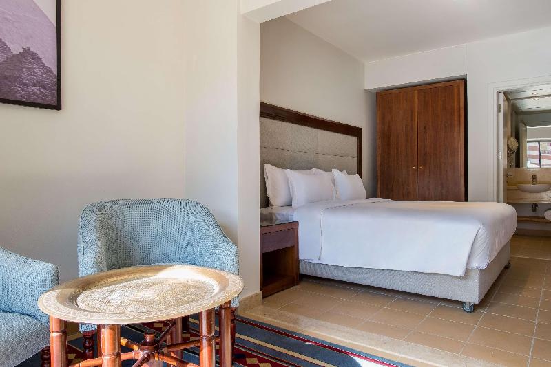 غرفة سوبيريور مطلة على حمام السباحة, Marina Resort Port Ghalib, A Member Of Radisson Individuals