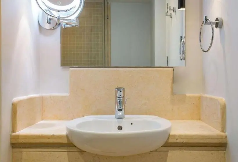 سوئیت پریمیوم, Marina Resort Port Ghalib, A Member Of Radisson Individuals