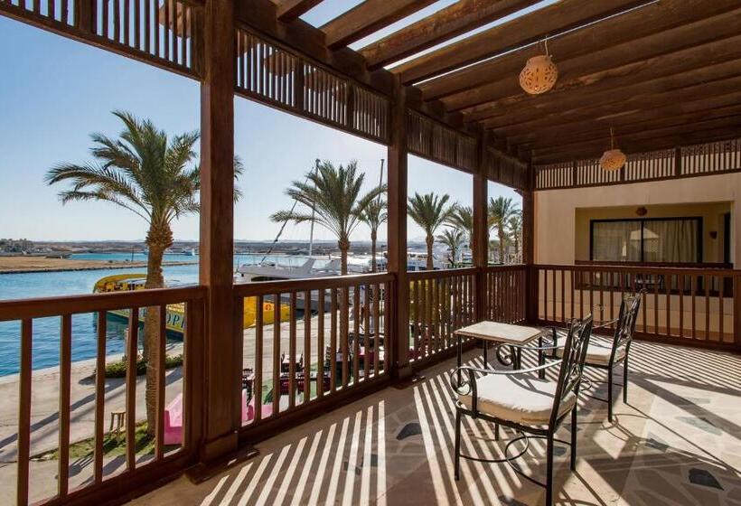 جناح جونيور ذات إطلالة, Marina Resort Port Ghalib, A Member Of Radisson Individuals