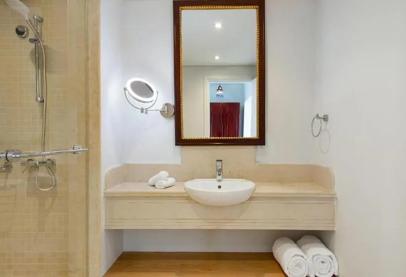 سوییت جونیور با چشم‌انداز استخر, Marina Resort Port Ghalib, A Member Of Radisson Individuals