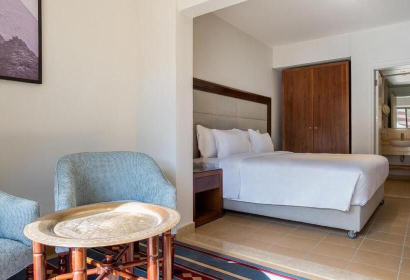 اتاق سوپریور با چشم‌انداز استخر, Marina Resort Port Ghalib, A Member Of Radisson Individuals