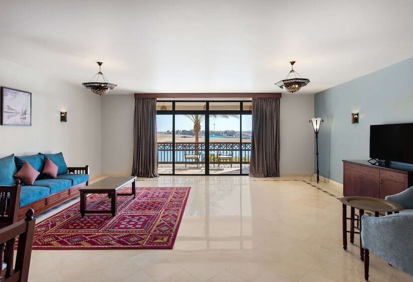 سوئیت پریمیوم, Marina Resort Port Ghalib, A Member Of Radisson Individuals