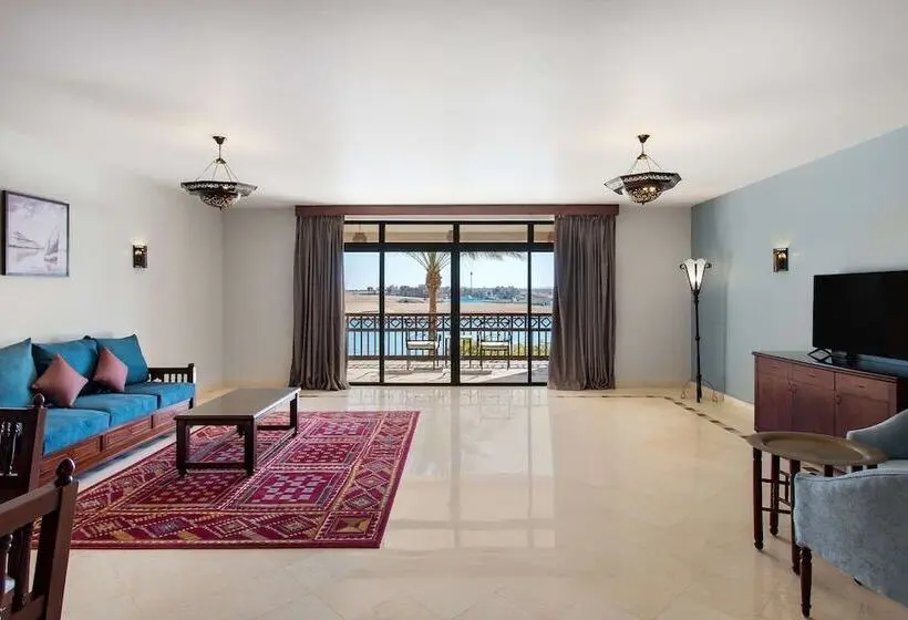 سوئیت پریمیوم, Marina Resort Port Ghalib, A Member Of Radisson Individuals
