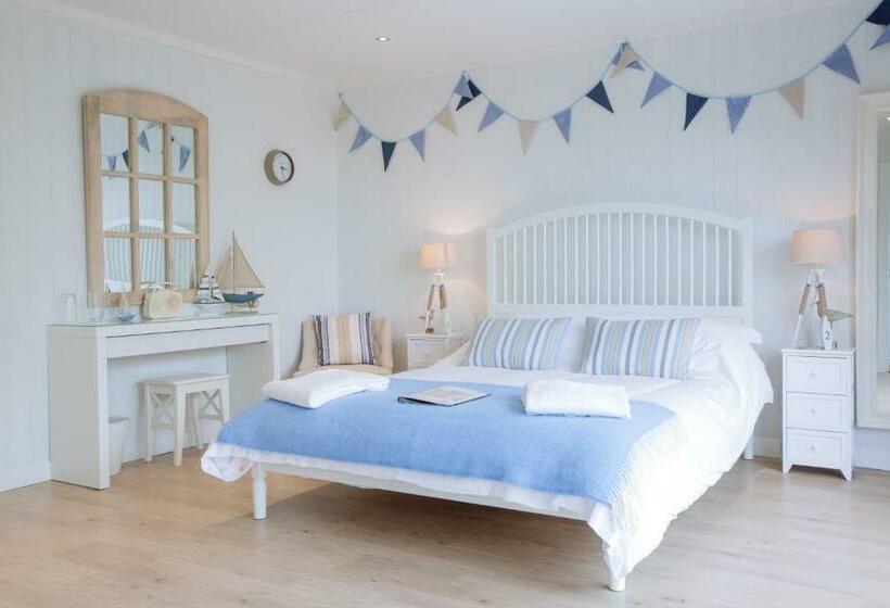 Chalet, Sea View Snugs At Laggan