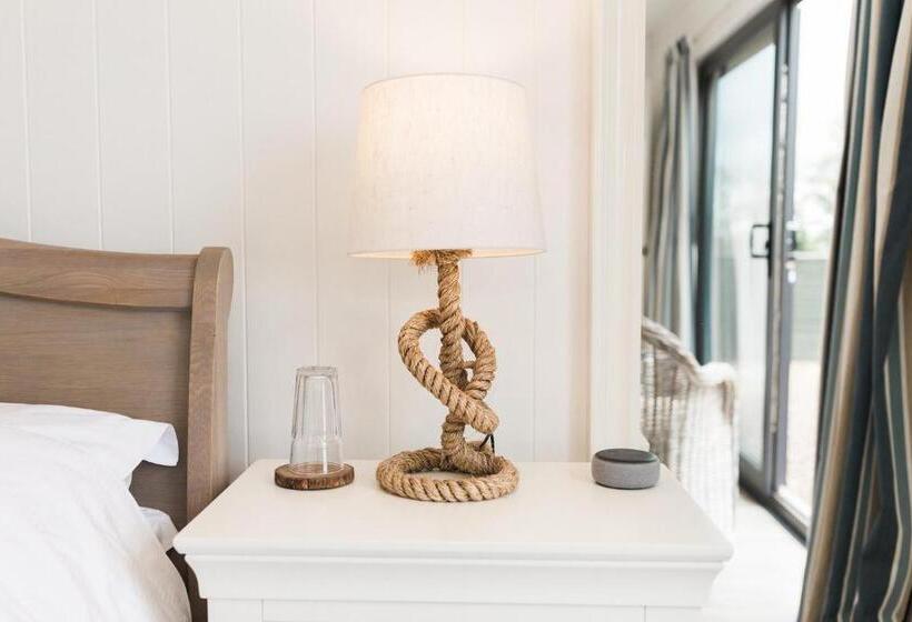 Chalet, Sea View Snugs At Laggan