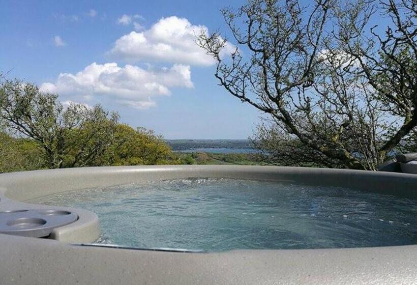 Стандартный Номер Кровать Кинг, Sea View Snugs At Laggan