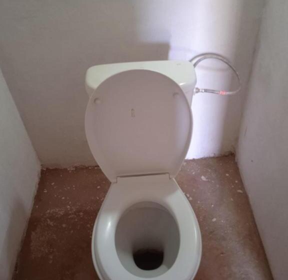 اتاق استاندارد با سرویس بهداشتی مشترک, Camp Life Nomade